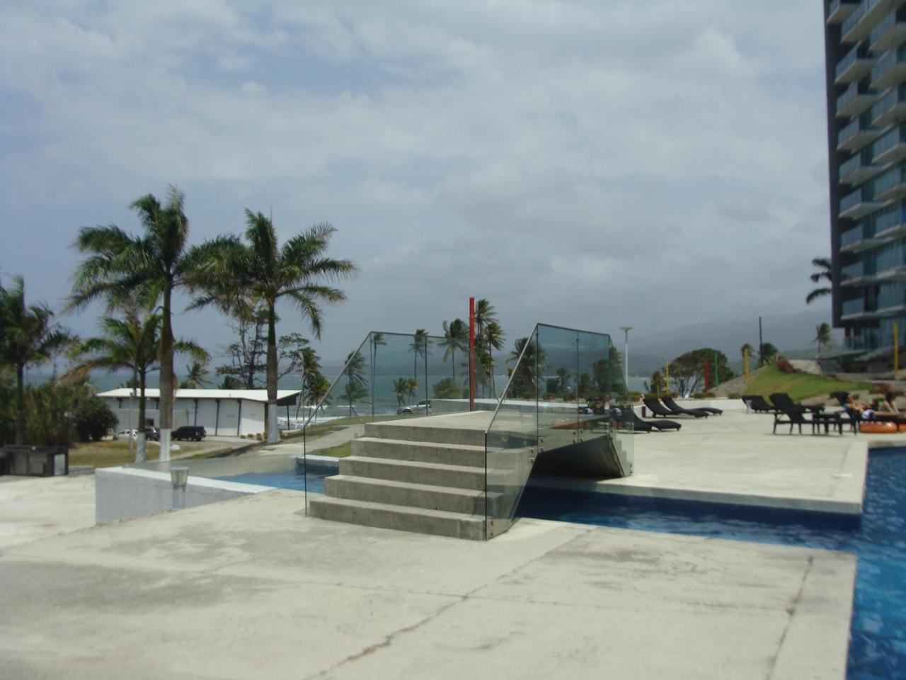 Apartamento En Balabeach Maria Chiquita In Front Of The Beach 2Hab Колон Экстерьер фото